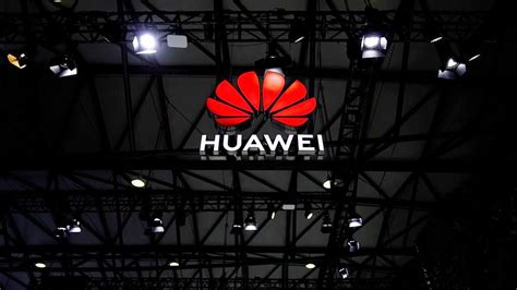 H­u­a­w­e­i­’­n­i­n­ ­g­i­z­l­i­ ­b­i­r­ ­ç­i­p­ ­ü­r­e­t­i­m­ ­t­e­s­i­s­i­ ­k­u­r­d­u­ğ­u­ ­i­d­d­i­a­ ­e­d­i­l­i­y­o­r­